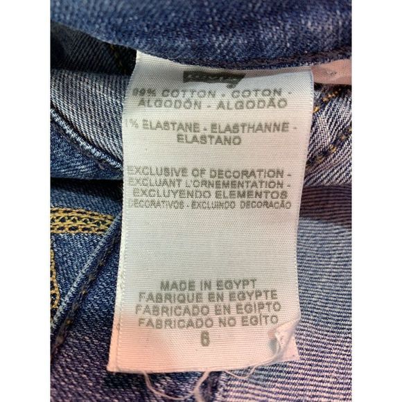 Womens Levis Capri 515 Jeans Size Size 6 Medium wash 1570 Cuffed Crop - Picture 6 of 6